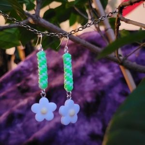 White Green Spirals w Flower Charms - Handmade Lanyard / Scoobidou Earrings